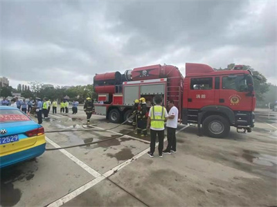 赛罕区横山道路救援